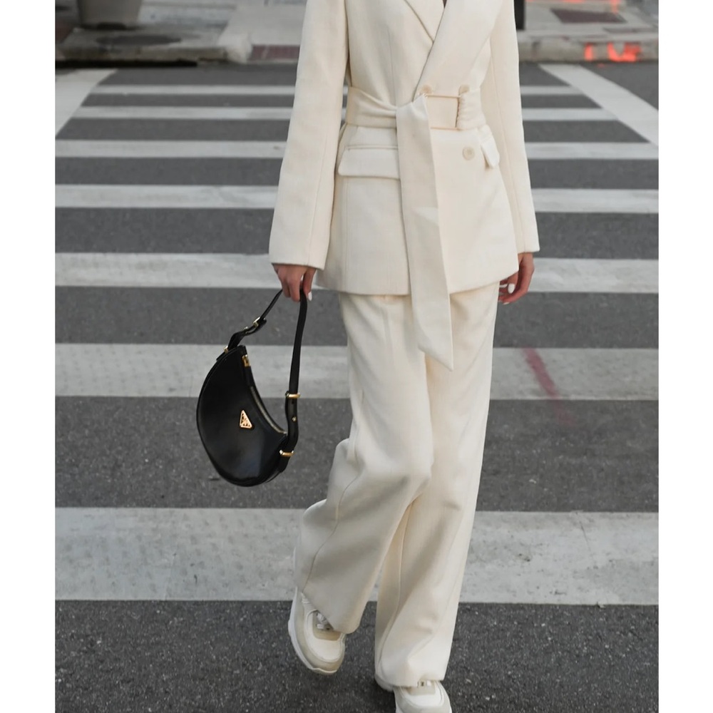 Yellow the label Ava trousers cream off white